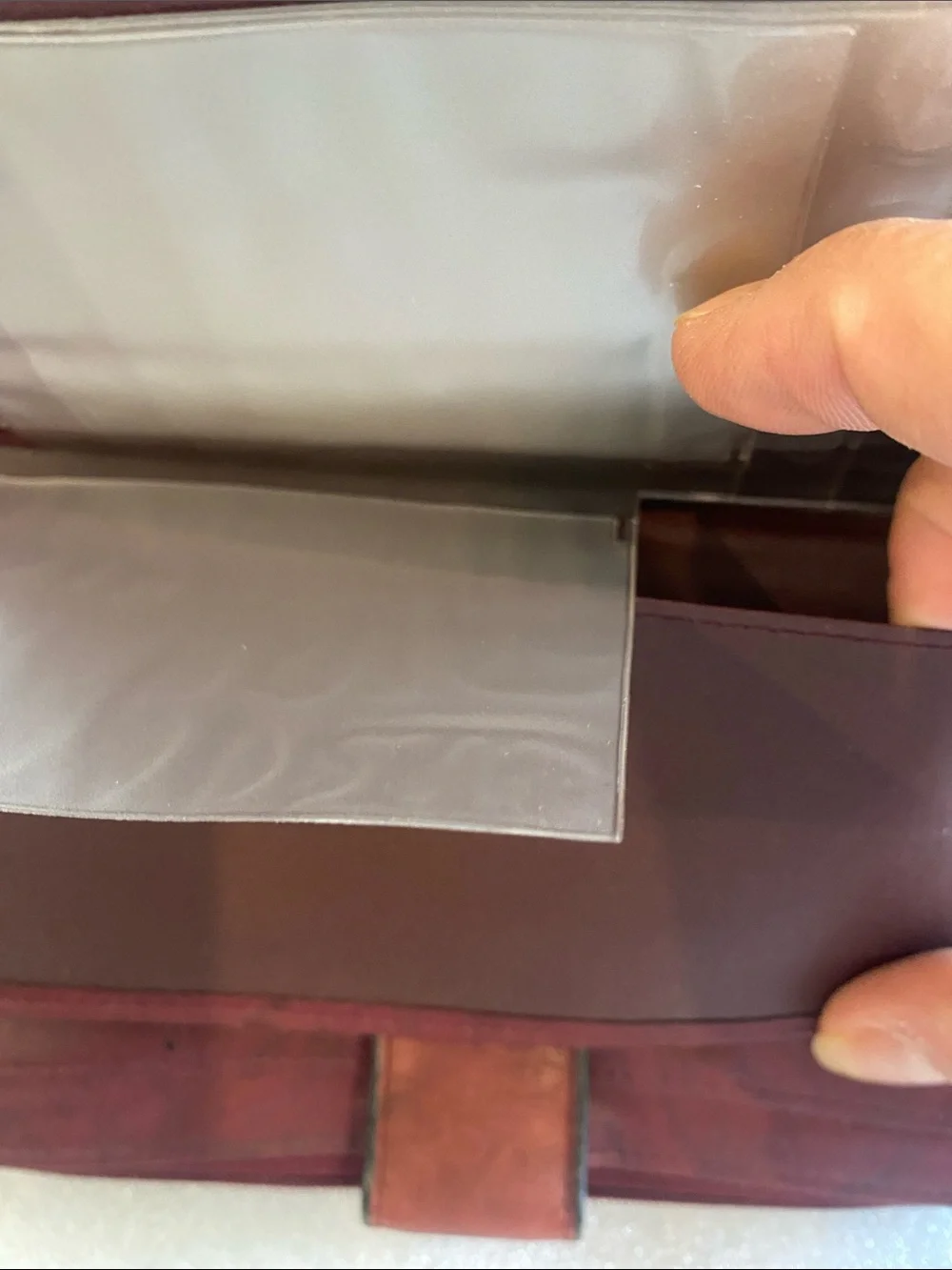 Buxton Heiress Burgandy Wallet Cowhide.